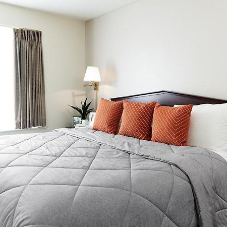 Intown Suites Extended Stay Atlanta Ga - Roswell Alpharetta Eksteriør billede
